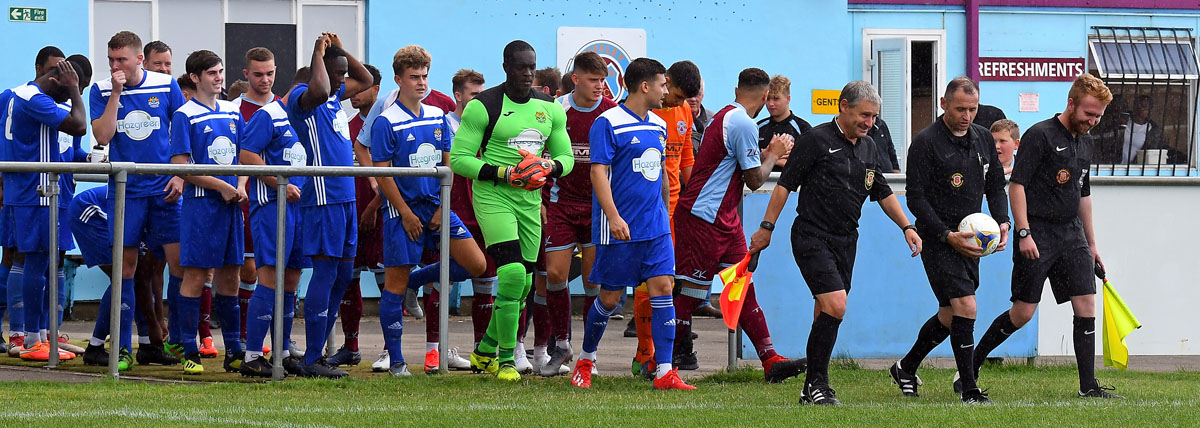 Hazgreen are proud to sponsor North Greenford United, ensuring that the First Team and the Under 18 squad have the correct equipment to be successful.